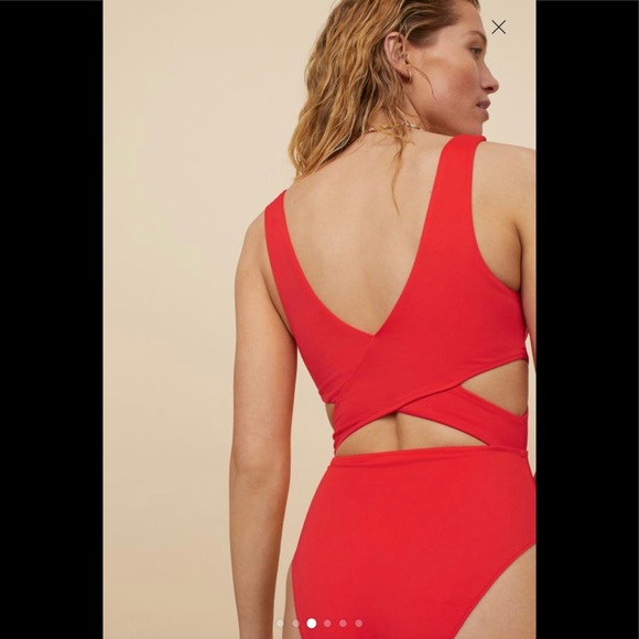BNWT H & M one piece swimsuit - Picture 3 of 10